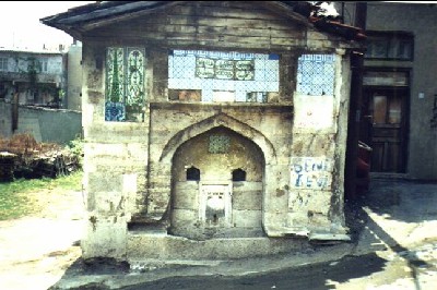 ALİ ÇELEBİ ÇEŞMESİ (ÇİMİLİ ÇEŞME)